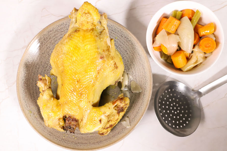 cappone bollito con verdure