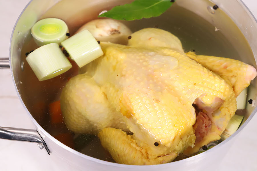 brodo di cappone