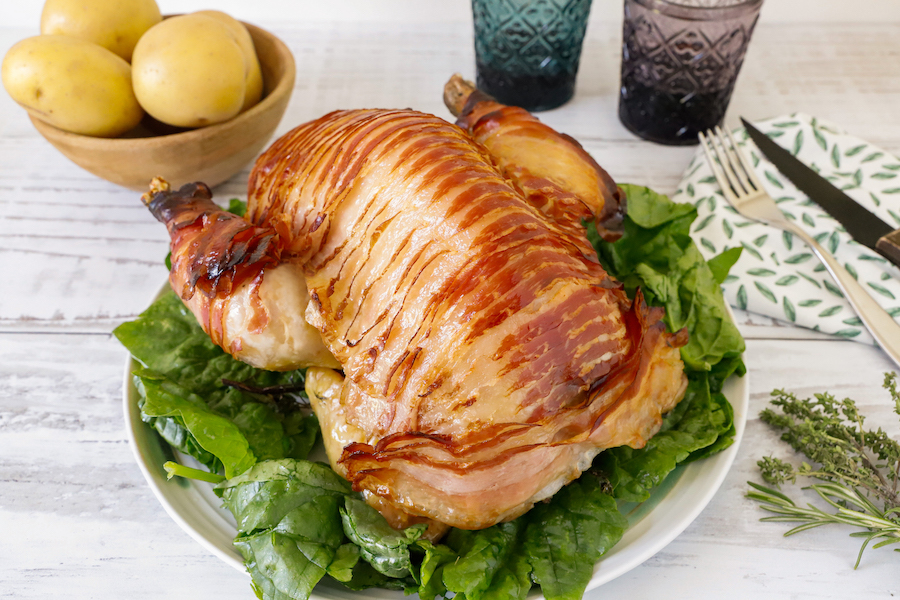 faraona con pancetta