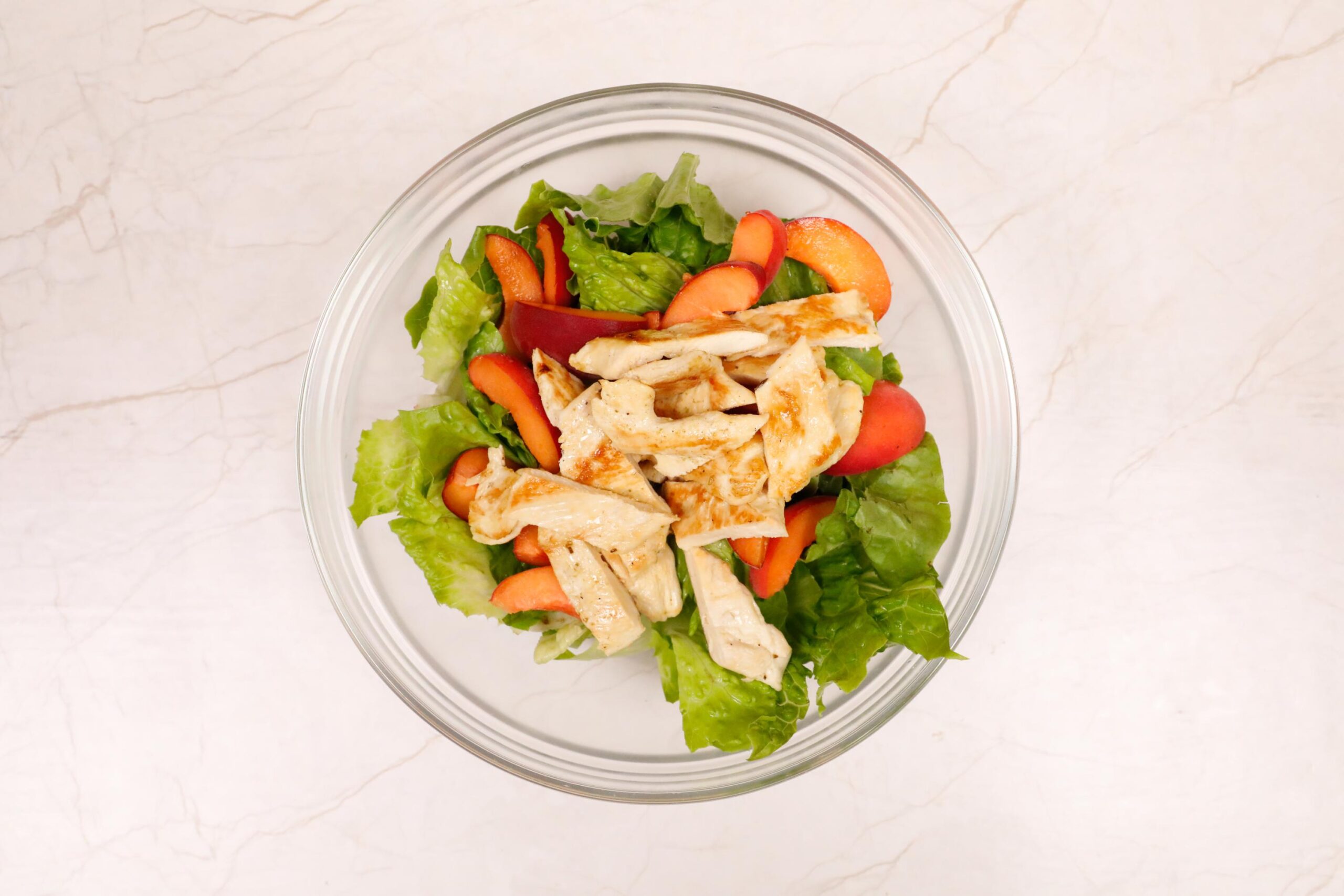 Insalata di pollo e albicocche ricetta