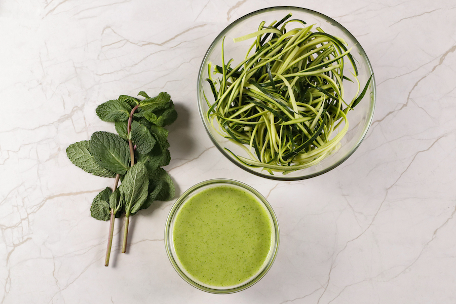 ingredienti ricetta zucchine e menta