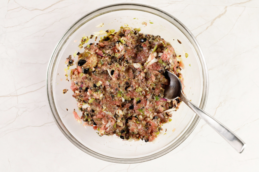 ripieno di olive e salsiccia